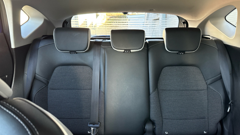 Renault Captur 1.3 TCE 140 S Edition 5dr EDC Petrol Hatchback